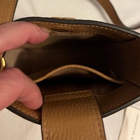 🧡 Tory Burch Britten Phone Crossbody - Picture 8 of 10